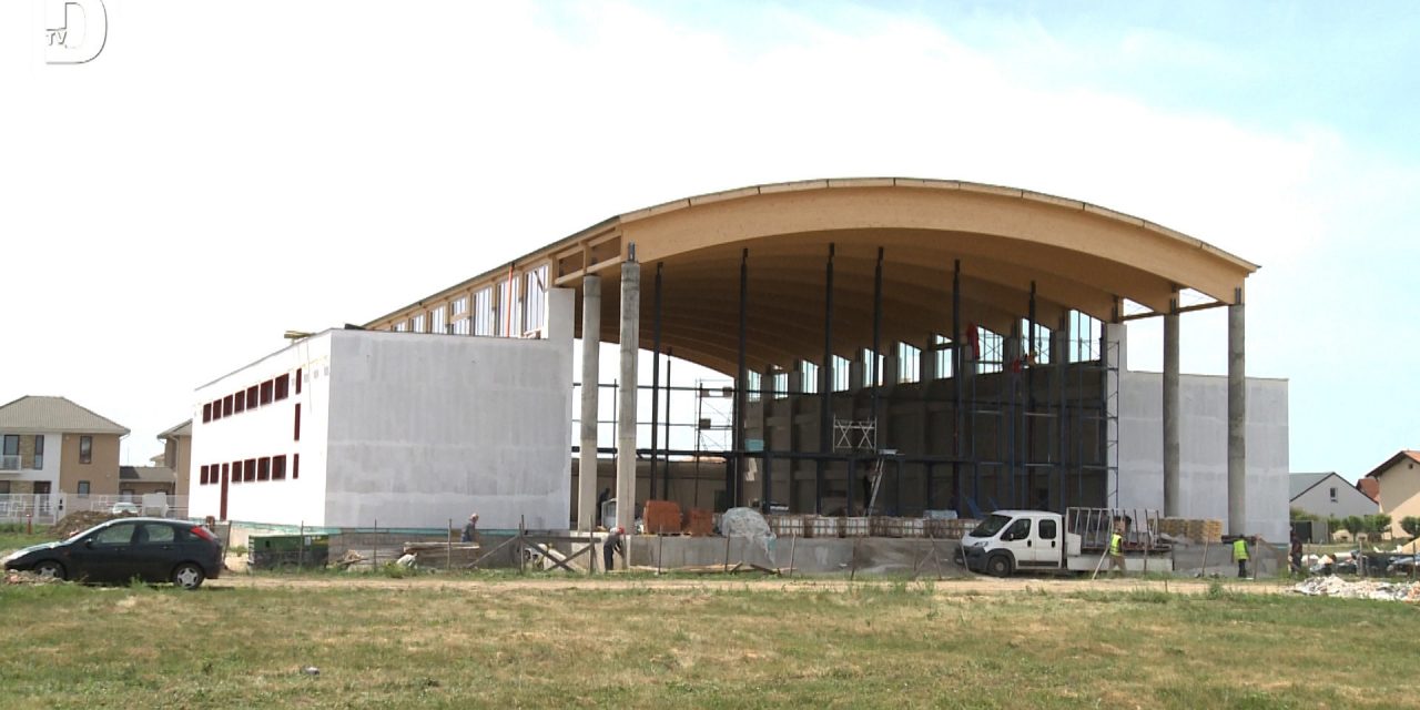 VIDEO:Căminul Cultural și Noua Grădiniță din Dumbrăvița, aproape de finalizare