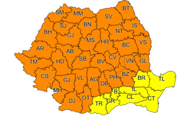 Vremea rea nu se încheie – Noi avertizări meteo
