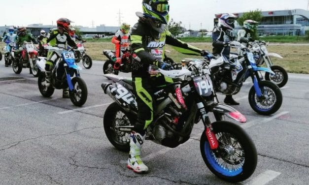 FOTO: Neaga câștigă primele două etape ale Campionatului Național Individual al României – Supermoto