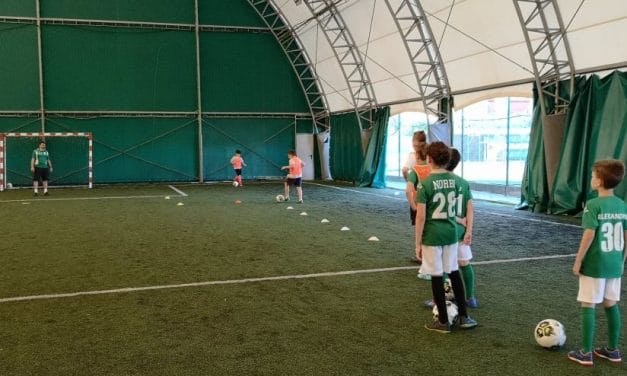 VIDEO: Micii fotbaliști de la CSC DUMBRĂVIȚA se pregătesc și în vacanță de vară