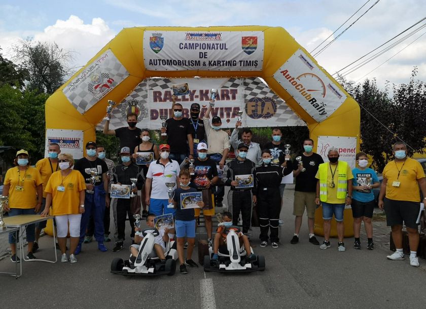 VIDEO: Piloții de la Clubul Sportiv Comunal au triumfat la “RALLY-KART DUMBRĂVIȚA”
