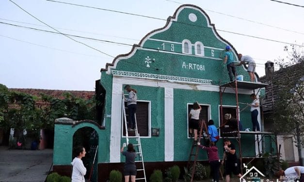 Color the village: o nouă șansă pentru arhitectura bănățeană din Racovița