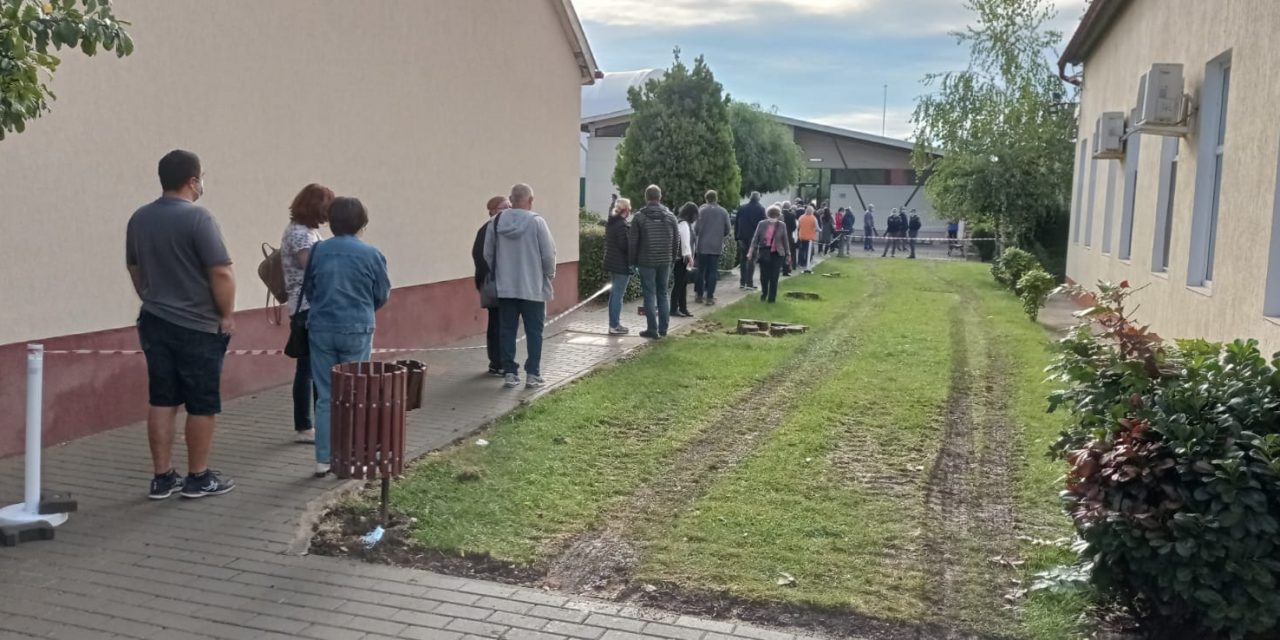 Dumbrăvița votează