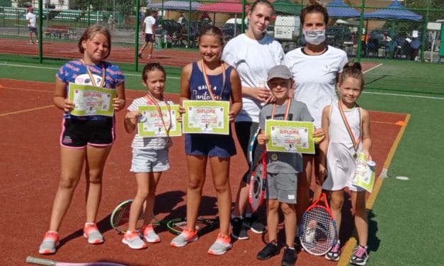 VIDEO: Turneul de Tenis de Câmp din Dumbrăvița a ajuns la ediția a II-a!