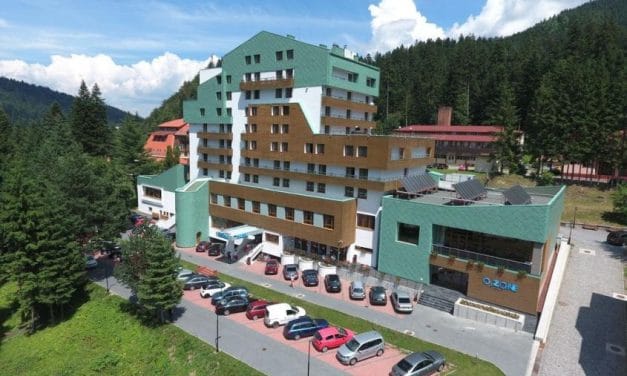 Toamna vine cu oferte speciale pentru cazare în majoritatea zonelor turistice din România, odată cu deschiderea restaurantelor