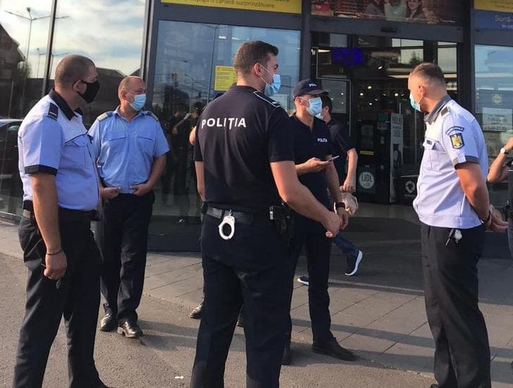 Poliția Locală Dumbrăvița și Poliția Română continuă aplicarea amenzilor în contextul pandemiei de COVID-19