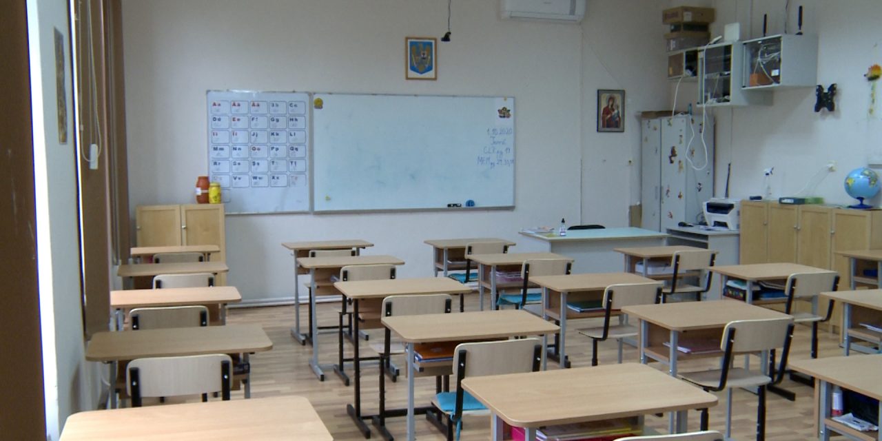 Școala Gimnazială Dumbrăvița va adopta scenariul galben