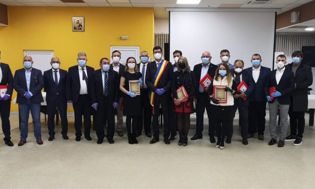 VIDEO: Primarul Dumbrăviței și membrii noului Consiliu Local au depus jurământul