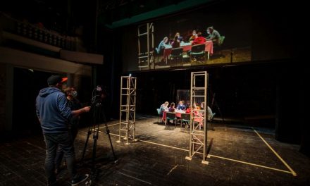 Între film și teatru: regizorul Adrian Sitaru pregătește un spectacol la Teatrul Maghiar din Timișoara