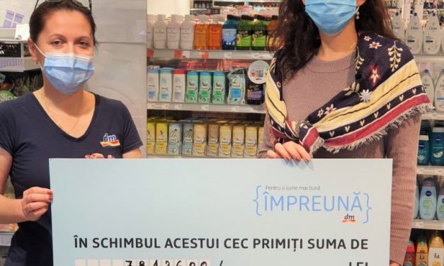 dm drogerie markt Romania donează peste 78.000 lei pentru a asigura o masă caldă copiilor defavorizați social