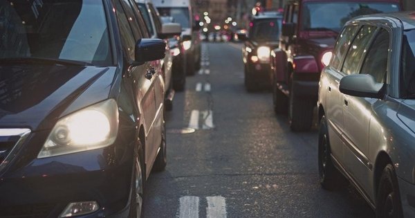 În primul trimestru al acestul an, înmatriculările noi de vehicule rutiere pentru transportul pasagerilor au scăzut