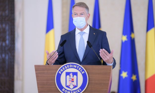 Din 15 mai, în spațiile deschise nu mai este obligatorie masca de protecție