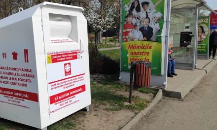 FOTO: Avem patru containere pentru colectarea hainelor folosite – Pe ce străzi din Dumbrăvița au fost instalate