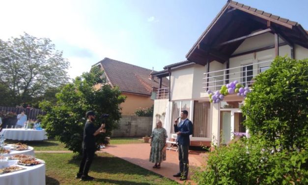 FOTO: Casa A.LC – Centru de cazare temporară pentru persoanele bolnave de cancer, deschis în comuna Dumbrăvița