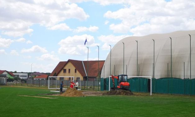 FOTO: Stadionul Ștefan Dobay a primit de la FRF omologarea provizorie pentru LIGA2