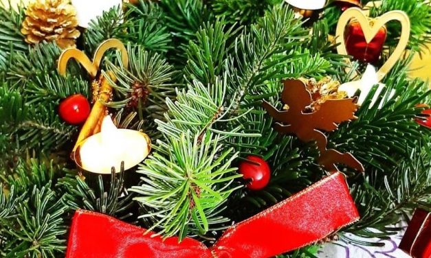 Atelier de coronițe de Advent, la Parohia Romano-Catolică din Dumbrăvița