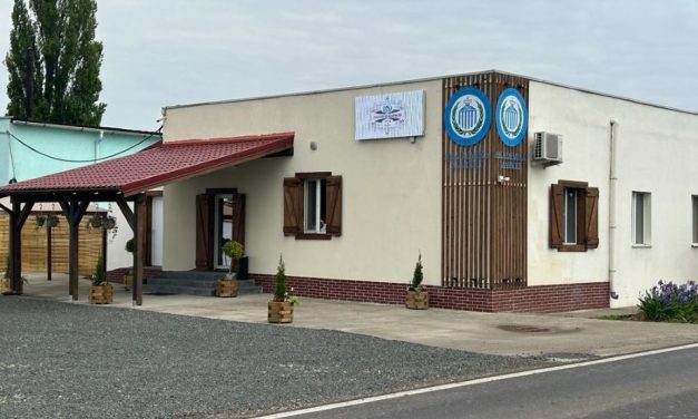 Akademika Market și-a extins programul de lucru