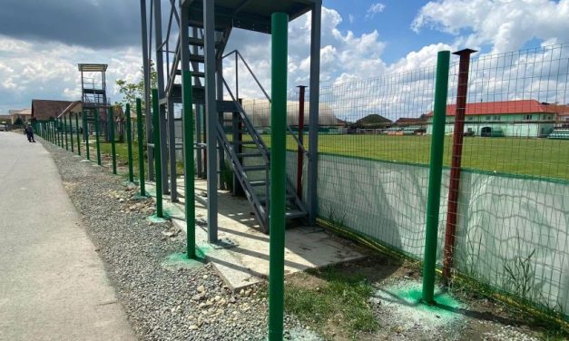 Au început lucrările în vederea omologării stadionului din Dumbrăvița