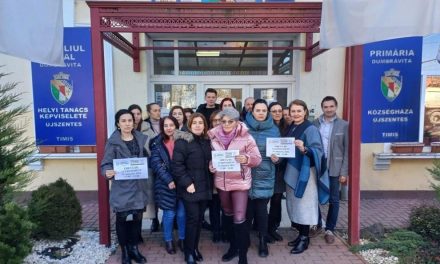 Funcționarii din Primăria Dumbrăvița s-au alăturat protestului declanșat la nivel național – Dacă negocierile eşuează, angajaţii vor intra grevă pe termen nelimitat