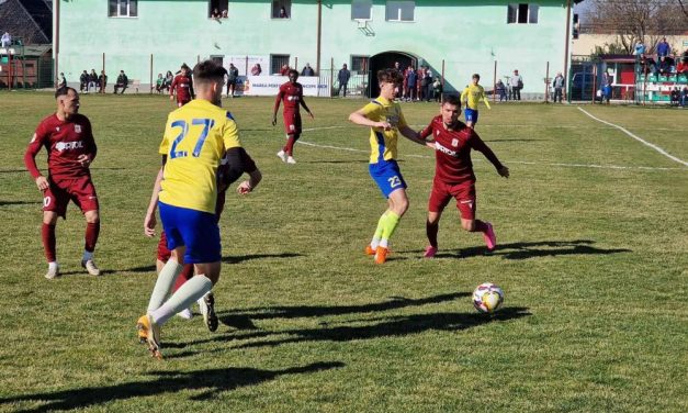 Victorie nesperată în Ilfov, Chiajna-Dumbrăvița 0-2 | Suporterii i-au premiat pe jucătorii CSC