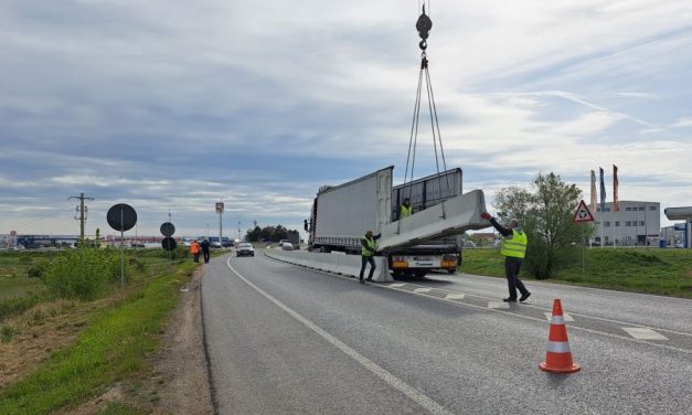 Au fost prea multe accidente! Centura de lângă Dumbrăvița primește parapet de beton