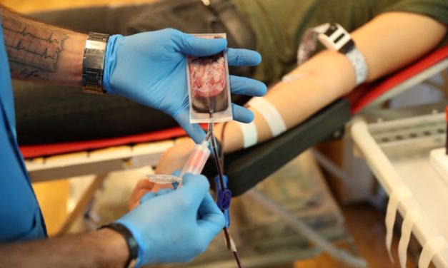 Donatorii de sânge din Dumbrăvița pot primi o reducere pentru plata impozitului pe clădire și teren