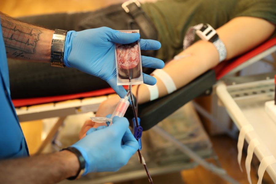 Donatorii de sânge din Dumbrăvița pot primi o reducere pentru plata impozitului pe clădire și teren