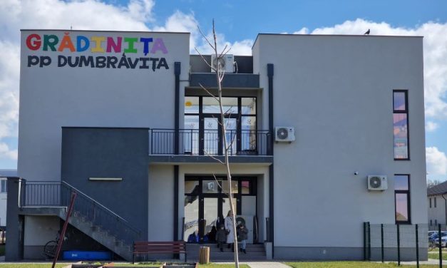 Grădinița P.P. Dumbrăvița vă așteaptă la Târgul Caritabil de Paști, în cadrul proiectului ÎMPREUNĂ PENTRU O ȘANSĂ LA VIAȚA