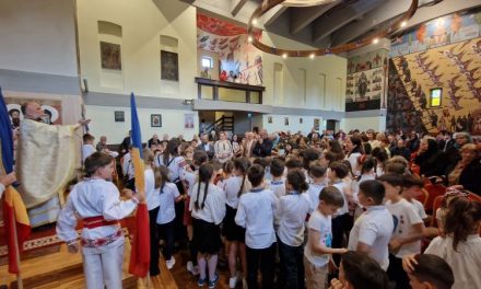 Înălțarea Domnului și Ziua Eroilor, sărbătorite la Dumbrăvița