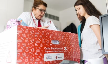 Salvați Copiii: Cutia Bebelușului ajunge la alte 350 de mame cu nou-născuți din județul Timiș