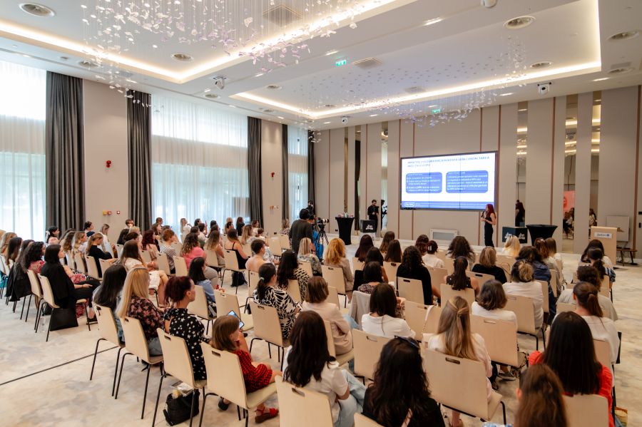 dm România a încheiat seria Conferințelor Sănătății Feminine cu evenimentul „Sănătate intimă și bunăstare feminină”