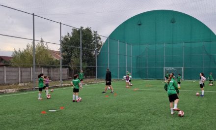 FOTBAL FEMININ, la CSC Dumbrăvița! Antrenorul Gelu Ionuț Haidău a început antrenamentele – VIDEO