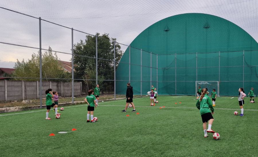 FOTBAL FEMININ, la CSC Dumbrăvița! Antrenorul Gelu Ionuț Haidău a început antrenamentele – VIDEO