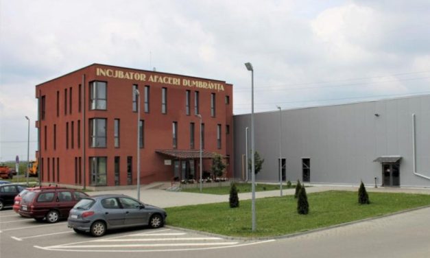 Incubatorul de Afaceri din DUMBRĂVIȚA se transformă în ȘCOALĂ: proiectul a intrat în linie dreaptă | Ce spun aleșii locali – VIDEO