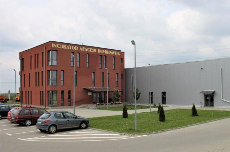Incubatorul de Afaceri din DUMBRĂVIȚA se transformă în ȘCOALĂ: proiectul a intrat în linie dreaptă | Ce spun aleșii locali – VIDEO