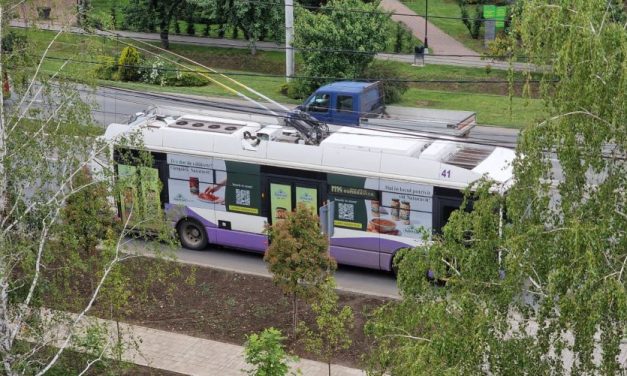 Avansează implementarea sistemului de e-ticketing pentru transportul public