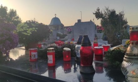 Sărbătoarea Tuturor Sfinților (Ziua Morților) – Programul slujbelor din Dumbrăvița