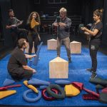 Teatrul Maghiar de Stat „Csiky Gergely” din Timișoara prezintă premiera spectacolului „Arca-Barca”, o poveste jucăușă pe valurile imaginației