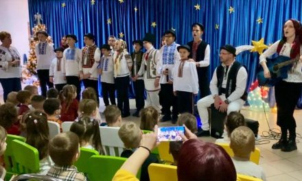 „După datina străbună” – colind și colaborare între Reșița și Dumbrăvița