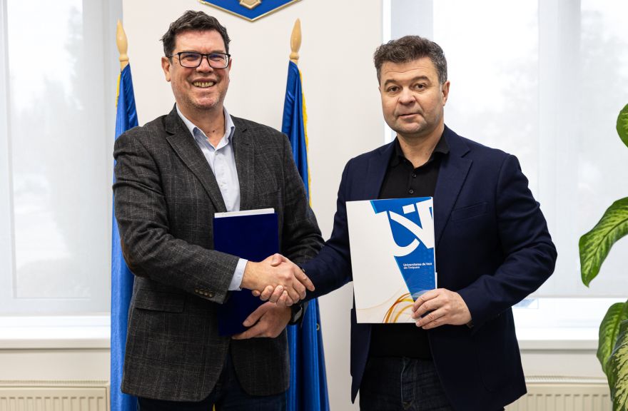 Bugarin și Pirtea au lansat proiectul educațional „UVT alături de comunitatea din Dumbrăvița”