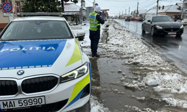 Circulația în județul Timiș se desfășoară în condiții de iarnă. Recomandările polițiștilor