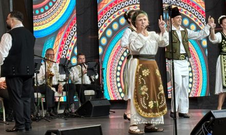 Legendele Banatului, față în față cu tinerii artiști: Nicoleta Voica și Vasile Conea, invitați la „Dialog între generații”