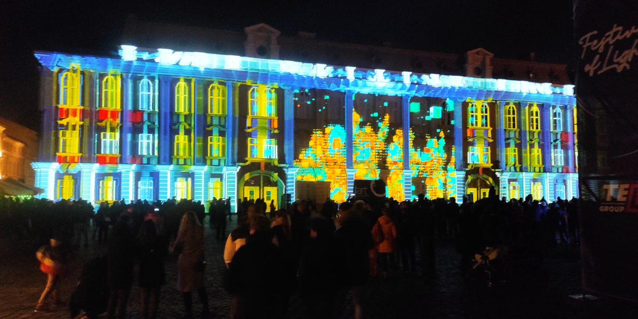 🎭 Săptămână plină de evenimente în Timișoara în oferta C J Timiș: De la teatru și folclor, la dezbateri despre psihologie!