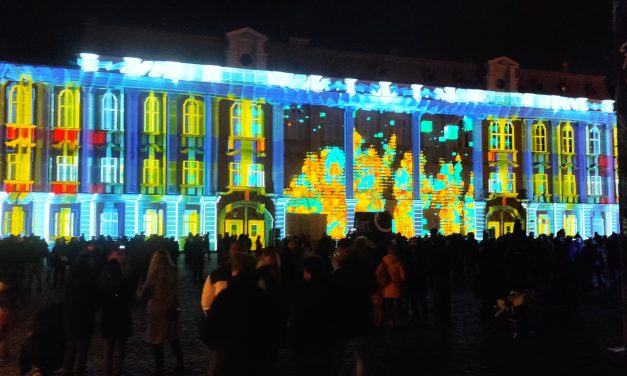 🎭 Săptămână plină de evenimente în Timișoara în oferta C J Timiș: De la teatru și folclor, la dezbateri despre psihologie!