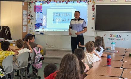 Siguranța elevilor din Dumbrăvița în centrul atenției: Poliția Locală a desfășurat o amplă campanie de educație rutieră