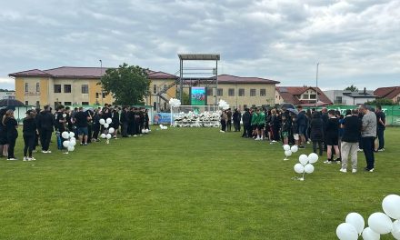 Moment de doliu la Dumbrăvița: Comunitatea își ia rămas-bun de la tânărul fotbalist Matias Adrian Moț