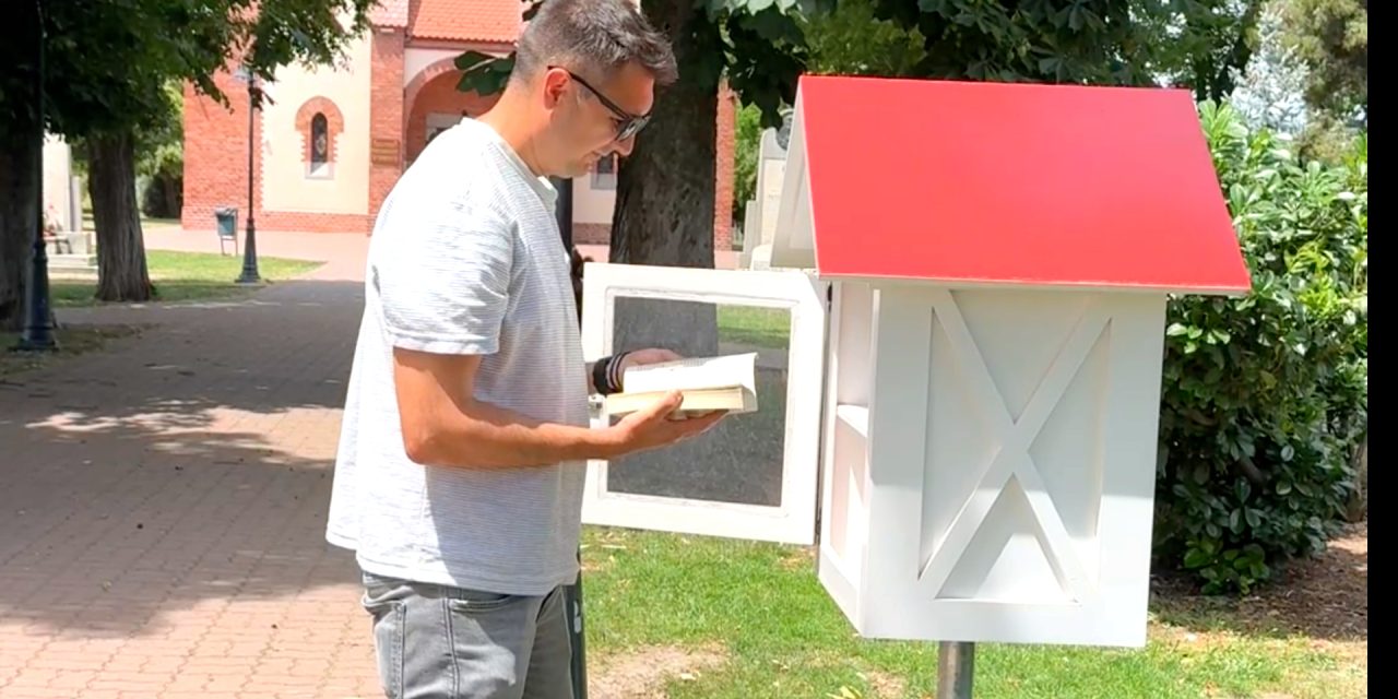 „Căsuța cu Cărți” din Parcul Central: Un nou spațiu pentru comunitate și lectură în Dumbrăvița