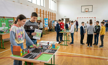 Educație și siguranță rutieră: Elevii din Dumbrăvița devin promotori ai comportamentului preventiv în trafic