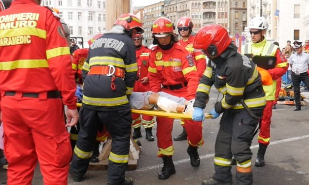 Oportunitate de carieră pentru tinerii din Timiș: Au început înscrierile la Academia de Poliție pentru locurile destinate pompierilor