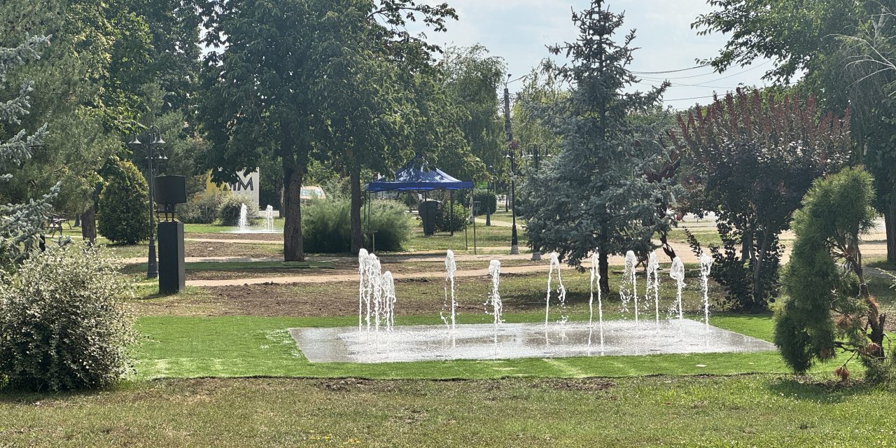 Două fântâni pietonale „dry deck” sunt inaugurate în Parcul Central